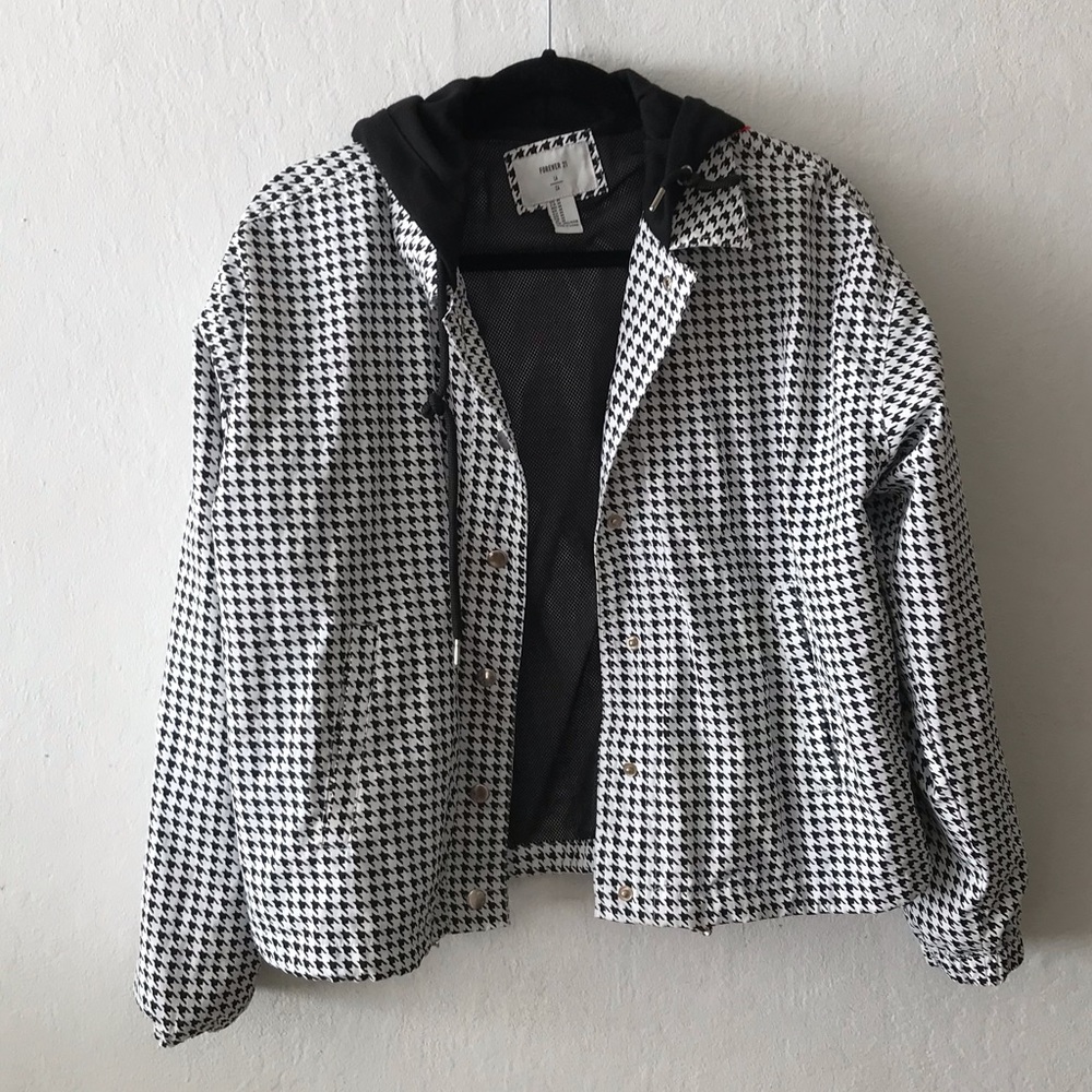 Forever 21 Women’s Houndstooth Pattern Hooded Snap-Button Jacket - Picture 1 of 10